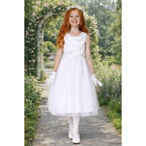 NEW Girls First Holy Communion Dress Size 5 - Satin with Embroidered Tulle Dress